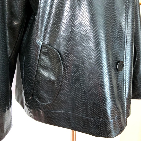 NWT Akris Punto Black Faux Snakeskin High Collar Jacket Sz 10 - Picture 8 of 16